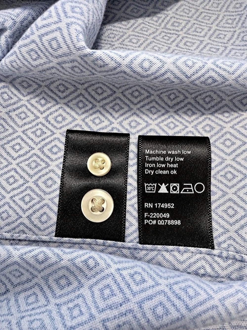 Flint and Tinder Classic Fit Short Sleeve Button-Down Shirt Geometric Short - Picture 6 of 6